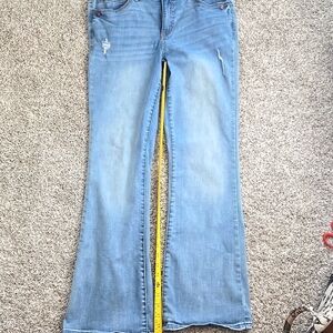 Democracy boot cut Ab technology